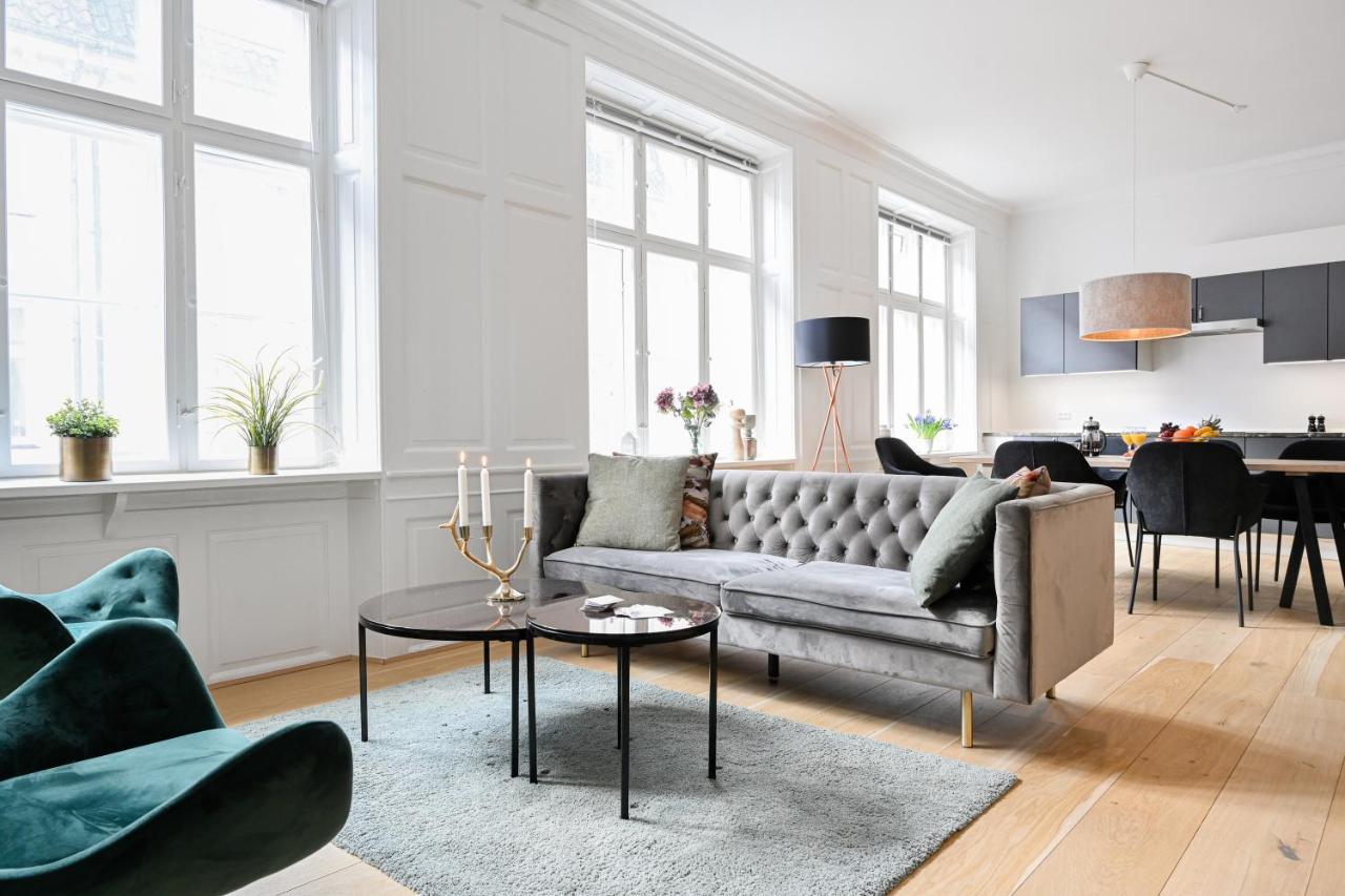 Sanders Arrow - Chic Three-Bedroom Apartment In The Middle Of Copenhagen Exterior photo