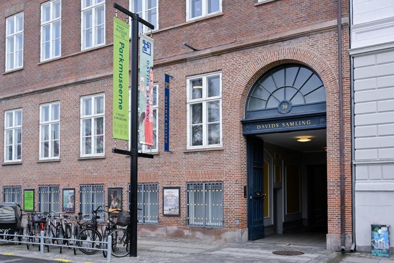 Sanders Arrow - Chic Three-Bedroom Apartment In The Middle Of Copenhagen Exterior photo